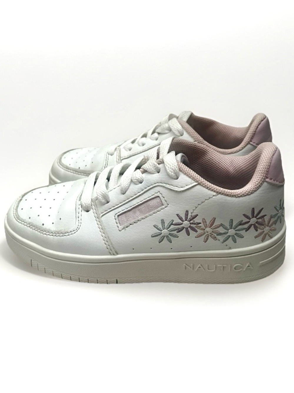 Nautica Kids Embroidered Flowers Sneakers Sz 12 White Pastel Preppy Casual Shoes - Picture 4 of 11